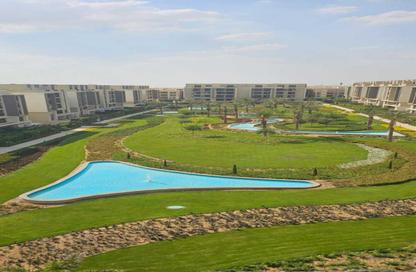 Apartment - 2 Bedrooms - 2 Bathrooms for sale in Moon Residences - Fifth Square - The 5th Settlement - New Cairo City - Cairo