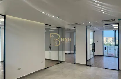 Office Space - 4 Bedrooms - 2 Bathrooms for rent in Hyde Park - New Cairo City - Cairo