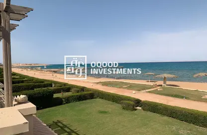 شاليه - 4 غرف نوم - 3 حمامات للبيع في لافيستا 3 - لافيستا - العين السخنة - السويس