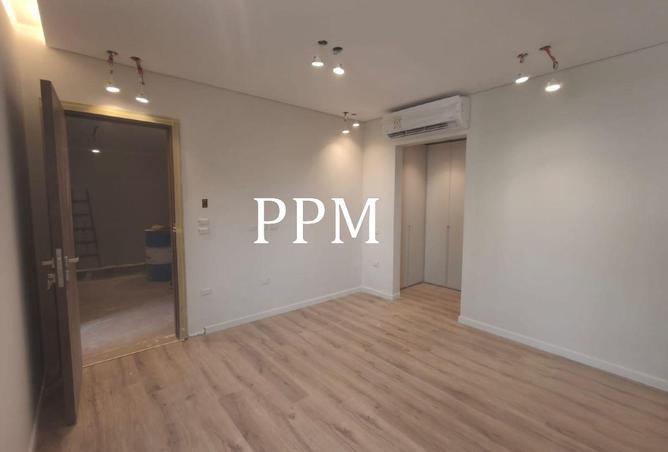 63892352 - صورة العقار 2