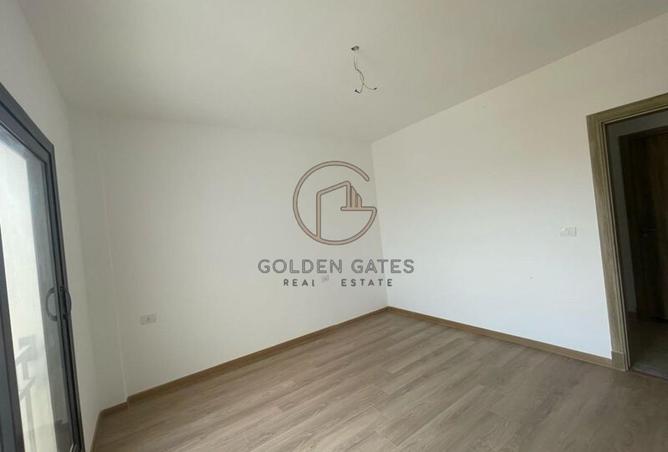 8593575 - Property Image 2