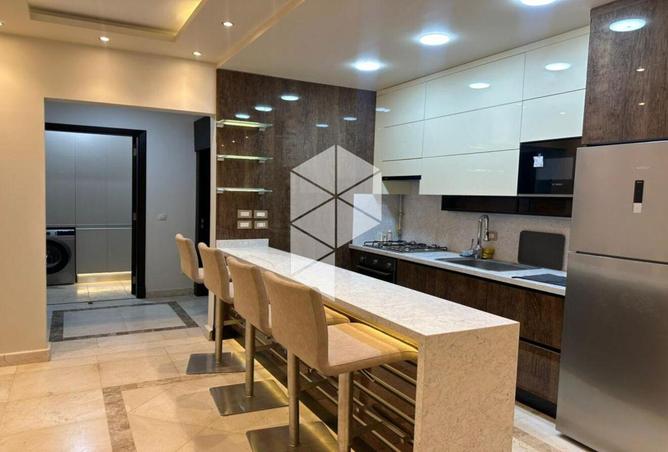 8593789 - Property Image 2