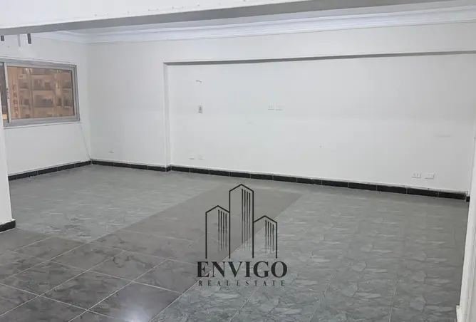 117011995 - Property Image 3