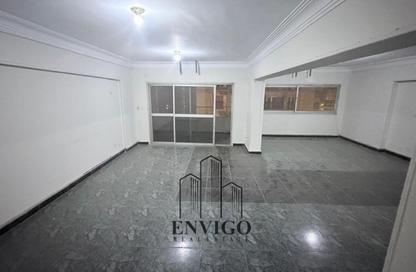 Apartment - 3 - 2 for sale in Ahmed Qasim Gewida St. - 1st Zone - Nasr City - Cairo
