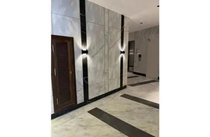Apartment - 2 Bedrooms - 2 Bathrooms for sale in Avenue - Zahraa El Maadi - Hay El Maadi - Cairo