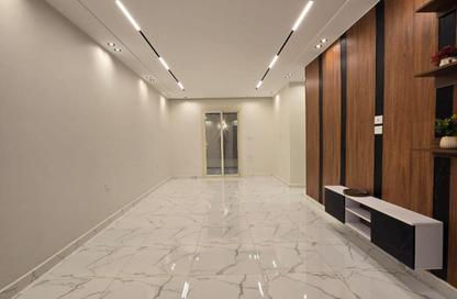 Apartment - 3 Bedrooms - 2 Bathrooms for sale in Gate 4 - Mena - Hadayek El Ahram - Giza
