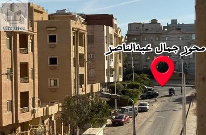 Apartment - 3 Bedrooms - 2 Bathrooms for sale in Galleria Moon Valley - South Investors Area - New Cairo City - Cairo