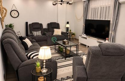 Apartment - 3 Bedrooms - 3 Bathrooms for sale in El Narges Buildings - Al Narges - New Cairo City - Cairo