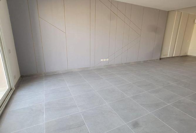 102066075 - Property Main Image