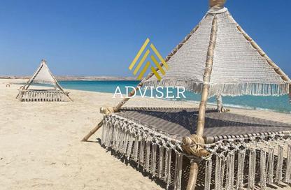 Chalet - 2 Bedrooms - 2 Bathrooms for sale in Ramla - Ras Al Hekma - North Coast Chalet - 2 Bedrooms - 2 Bathrooms for sale in Ramla - Ras Al Hekma - North Coast