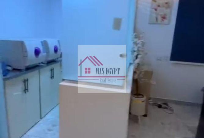 80272059 - Property Image 2