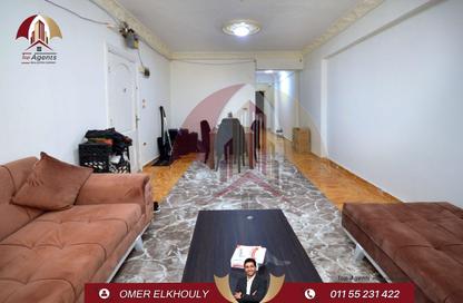 Apartment - 2 Bedrooms - 1 Bathroom for sale in Camp Chezar - Hay Wasat - Alexandria