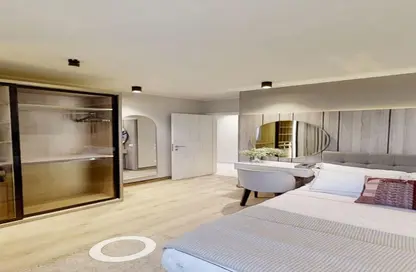 Apartment - 4 Bedrooms - 3 Bathrooms for sale in Village West - Sheikh Zayed Compounds - Sheikh Zayed City - Giza