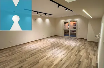 (بنتهاوس  (روف - 3 غرف نوم - 3 حمامات للبيع في مدينة الخمائل - كمبوندات الشيخ زايد - الشيخ زايد - الجيزة