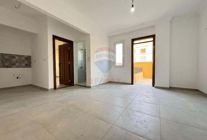 8703868 - صورة العقار 2