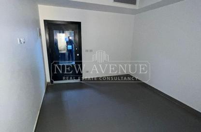 Clinic - Studio - 1 Bathroom for sale in Bank Center Street - South Teseen St. - The 5th Settlement - New Cairo City - Cairo