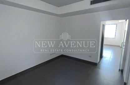 Clinic - Studio - 1 Bathroom for sale in Bank Center Street - South Teseen St. - The 5th Settlement - New Cairo City - Cairo