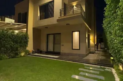 Villa - 5 Bedrooms - 5 Bathrooms for sale in Hadaba - Fayoum Desert road - 6 October City - Giza