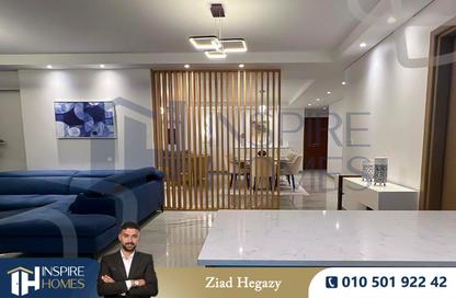 شقة - 3 غرف نوم - 3 حمامات للايجار في سكاي لاين - سموحة - حي شرق - الاسكندرية