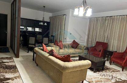 شقة - 2 غرف نوم - 2 حمامات للبيع في فيلدج جيت - المستثمرين الجنوبية - مدينة القاهرة الجديدة - القاهرة