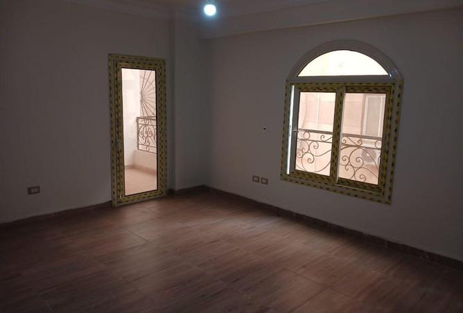 8614578 - Property Image 3