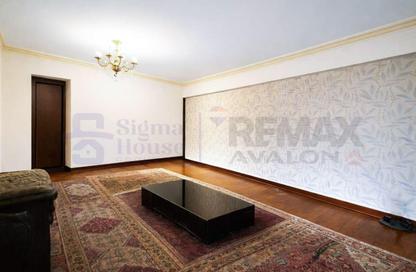 Apartment - 4 Bedrooms - 3 Bathrooms for sale in Smouha - Hay Sharq - Alexandria
