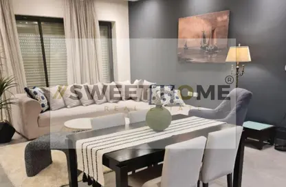 Apartment - 2 Bedrooms - 2 Bathrooms for sale in Lake View Residence - 5th Settlement Compounds - The 5th Settlement - New Cairo City - Cairo