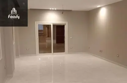 Apartment - 2 Bedrooms - 2 Bathrooms for rent in West Golf - El Katameya Compounds - El Katameya - New Cairo City - Cairo