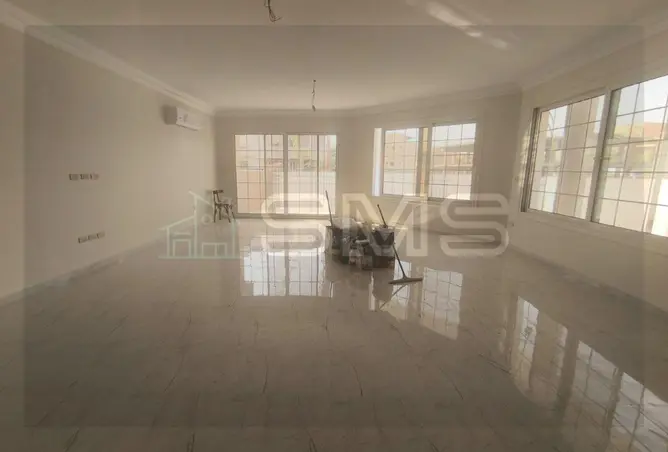 103482016 - Property Image 2