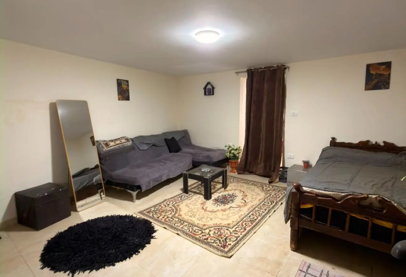 103200097 - Property Main Image