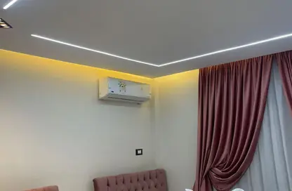 Apartment - 2 Bedrooms - 1 Bathroom for rent in El Rehab Extension - Al Rehab - New Cairo City - Cairo