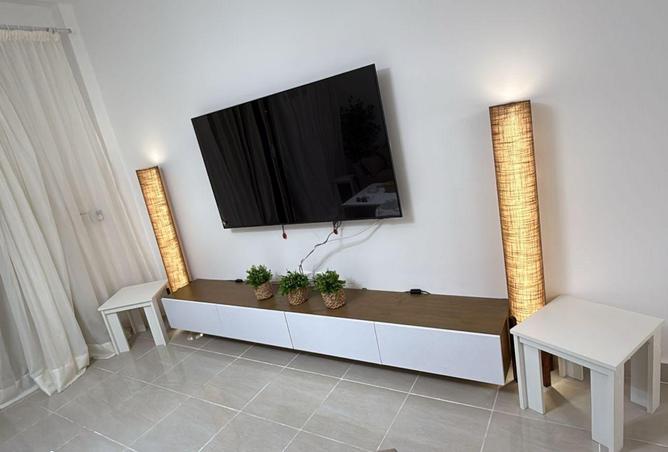 53225473 - Property Image 3