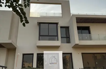 منزل مزدوج - 4 غرف نوم - 5 حمامات للبيع في أو ويست - كمبوندات 6 أكتوبر - مدينة 6 أكتوبر - الجيزة