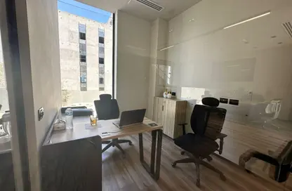 مساحات مكتبية - 5 غرف نوم - 2 حمامات للبيع في شارع التسعين الجنوبي - التجمع الخامس - مدينة القاهرة الجديدة - القاهرة