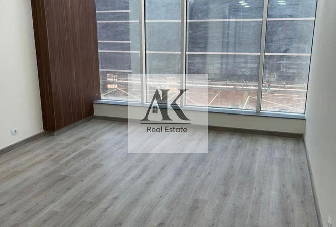 102057922 - Property Main Image