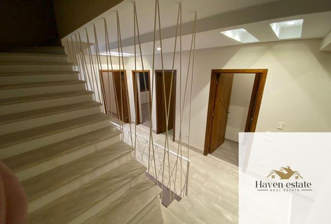 101494907 - Property Image 2