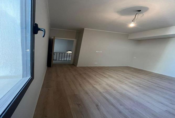 8716353 - Property Image 3