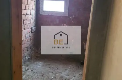 شقة - 3 غرف نوم - 2 حمامات للبيع في المنطقة الثانية - مدينة الشروق - القاهرة