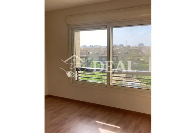 84776245 - Property Image 3
