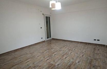 Apartment - 3 Bedrooms - 2 Bathrooms for rent in 14th of May Bridge - Smouha - Hay Sharq - Alexandria Apartment - 3 Bedrooms - 2 Bathrooms for rent in 14th of May Bridge - Smouha - Hay Sharq - Alexandria