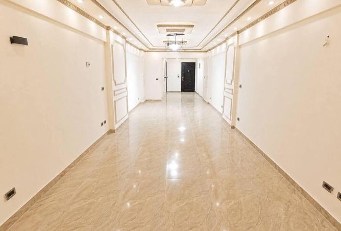 83667324 - Property Main Image