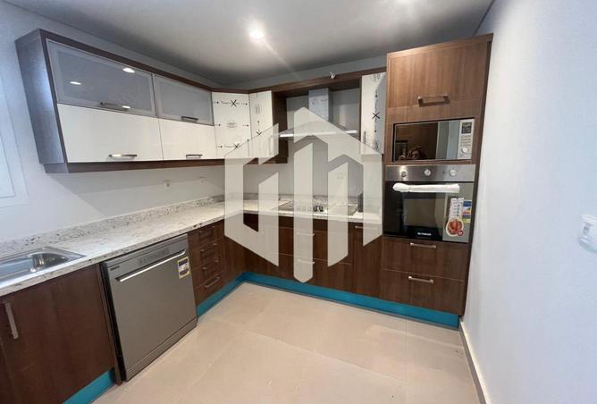 104594579 - Property Image 2