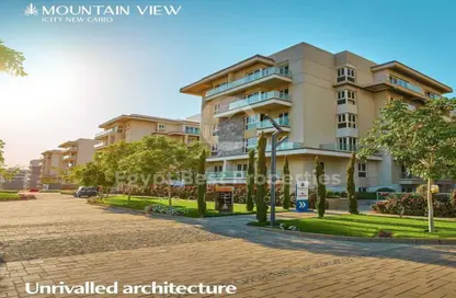 iVilla - 3 Bedrooms - 4 Bathrooms for sale in Mountain View iCity - 5th Settlement Compounds - The 5th Settlement - New Cairo City - Cairo