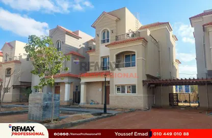 فيلا - 6 غرف نوم - 5 حمامات للبيع في في مروج - سموحة - حي شرق - الاسكندرية