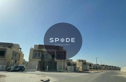 Villa - 4 Bedrooms - 6 Bathrooms for sale in Palm Hills New Cairo - 5th Settlement Compounds - The 5th Settlement - New Cairo City - Cairo