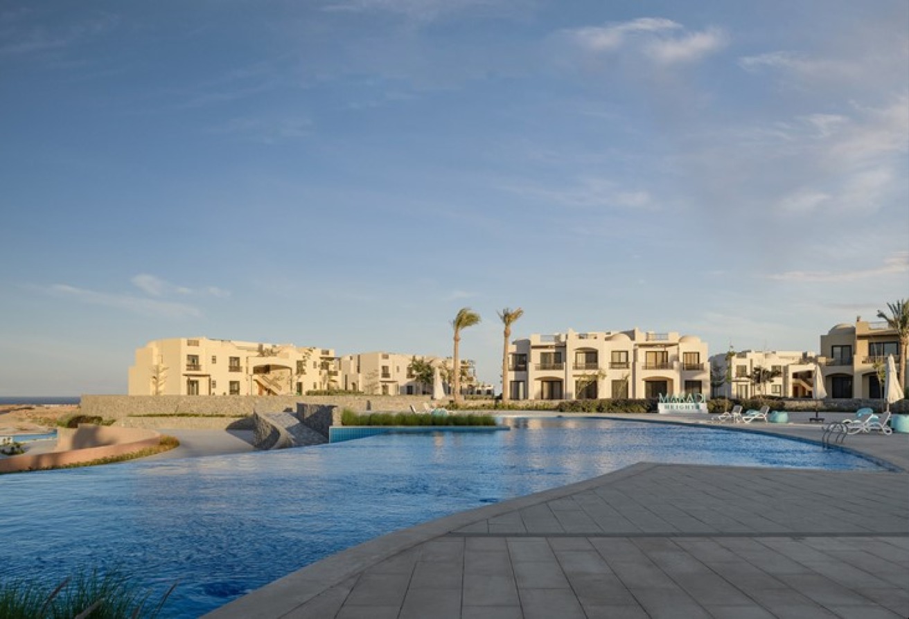 1 BR Ground Floor In Makadi Heights With Garden thumbnail