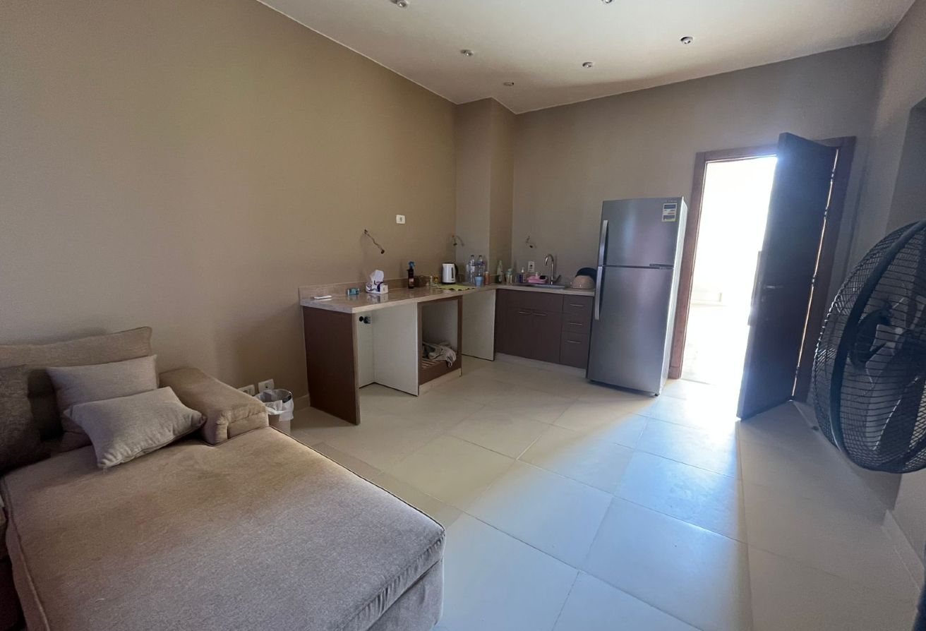 1 BR Ground Floor In Makadi Heights With Garden thumbnail