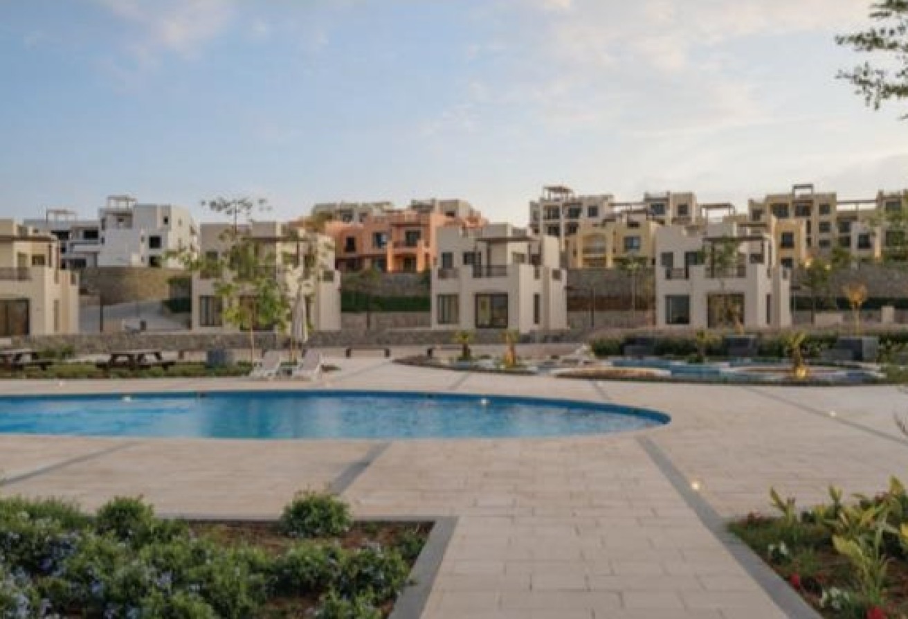 1 BR Ground Floor In Makadi Heights With Garden thumbnail