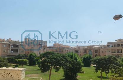 Apartment - 3 - 3 for sale in Mohamed Zerd St. - Area E - Ganoob El Acadimia - New Cairo City - Cairo