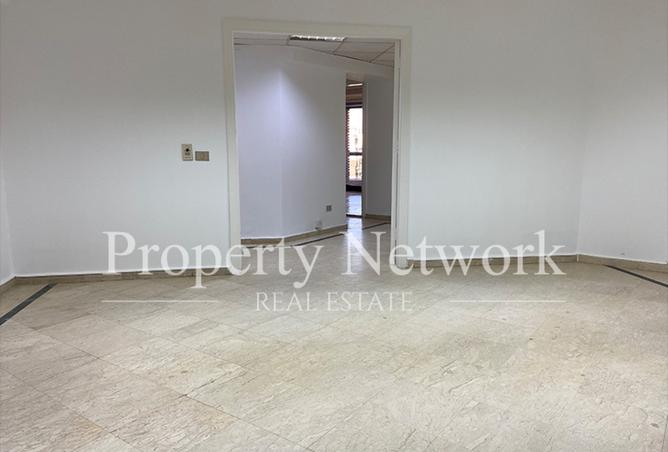 98544295 - Property Image 2
